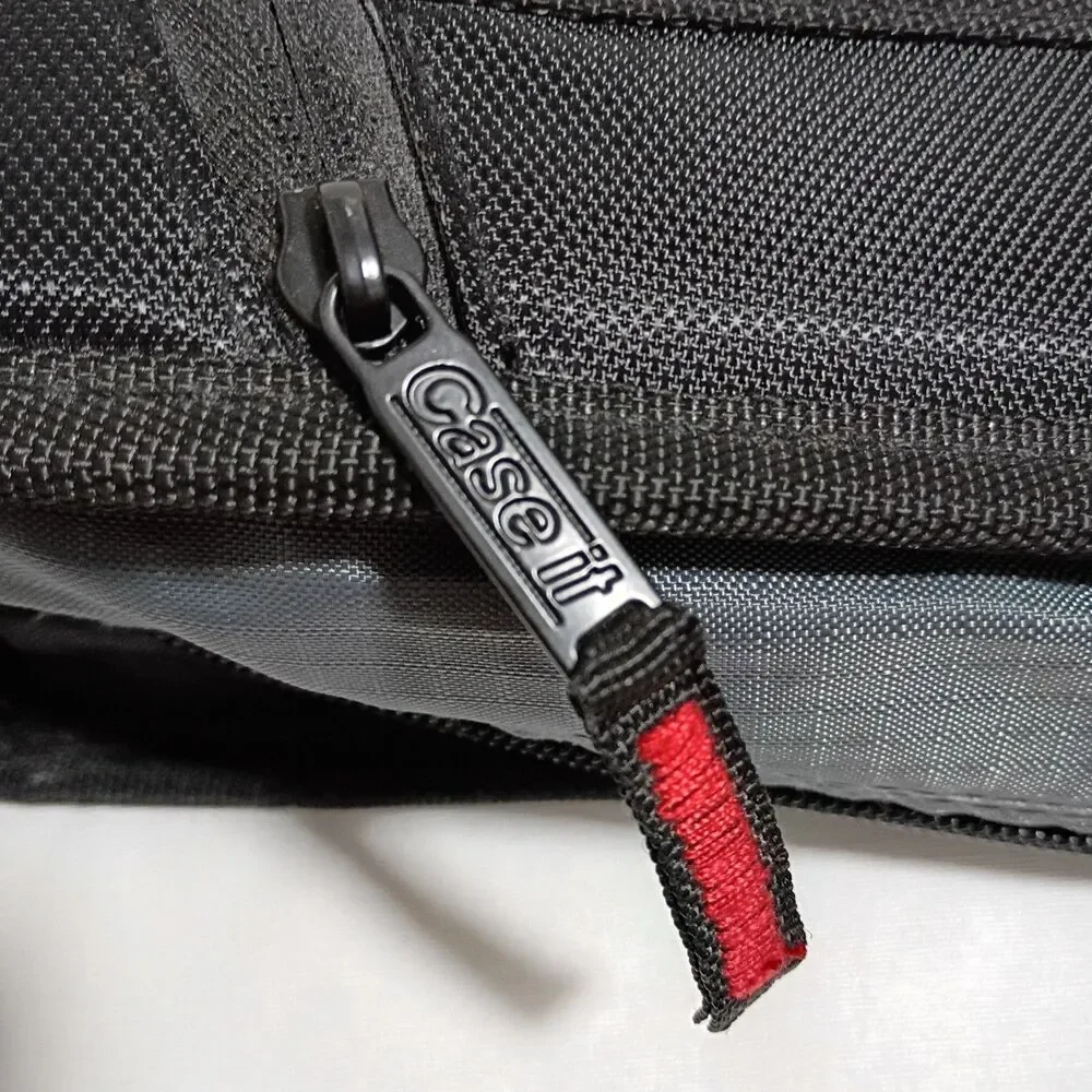 Case-it Mighty Zip Tab Binder 3